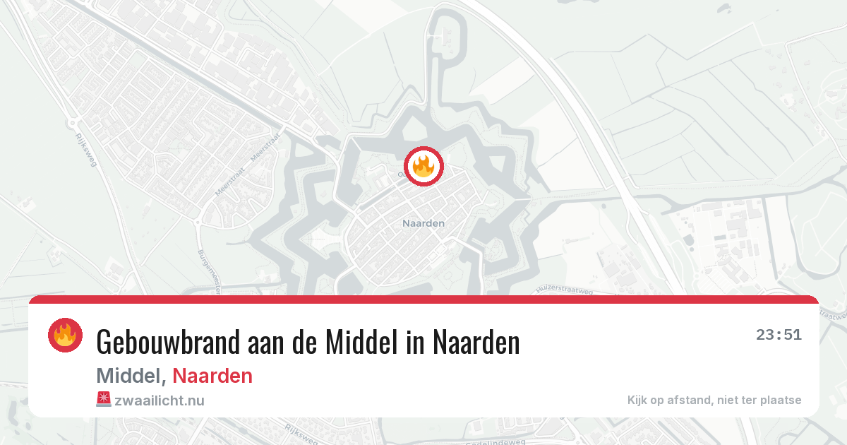 Gebouwbrand aan de Middel in Naarden — 22 apr 2026