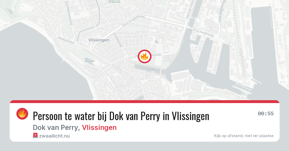 Persoon te water bij Dok van Perry in Vlissingen — 10 jul 2026
