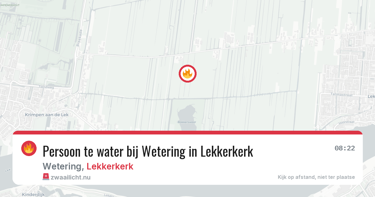 Persoon te water bij Wetering in Lekkerkerk — 12 jul 2026