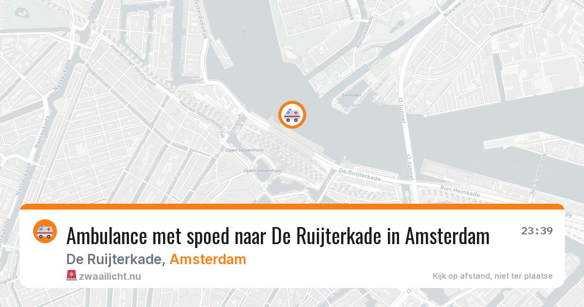 Ambulance met spoed naar De Ruijterkade in Amsterdam — 12 jul 2026