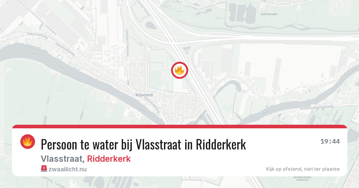 Persoon te water bij Vlasstraat in Ridderkerk — 2 jun 2026