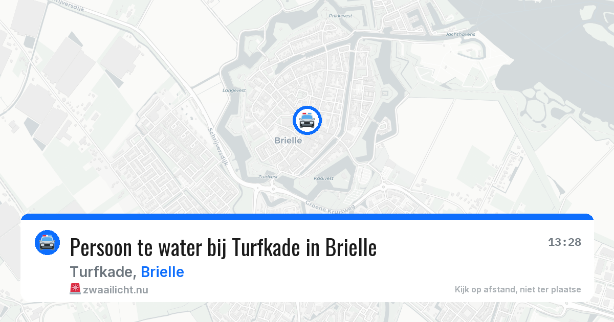 Persoon te water bij Turfkade in Brielle — 10 apr 2026