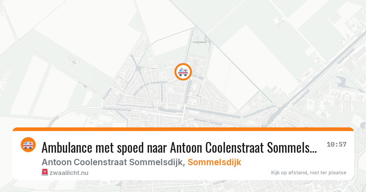 Ambulance met spoed naar Antoon Coolenstraat Sommelsdijk in Sommelsdijk — 15 jul 2026