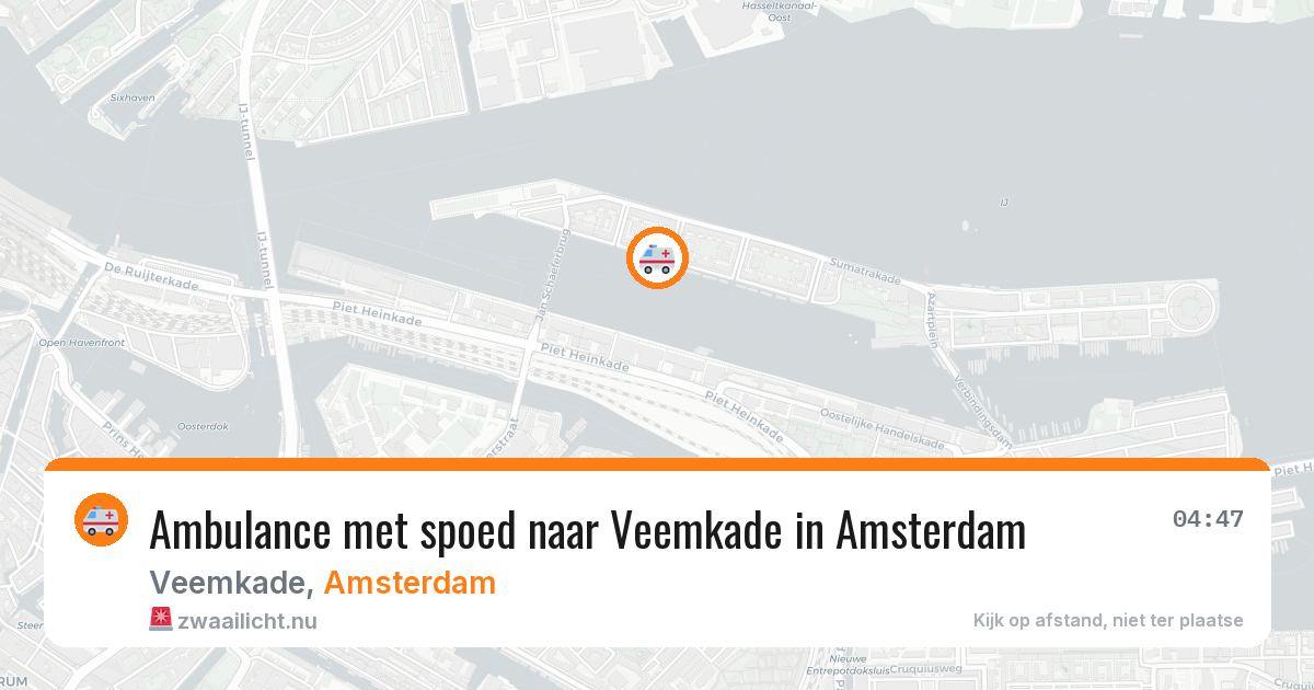Ambulance met spoed naar Veemkade in Amsterdam — 16 jul 2026