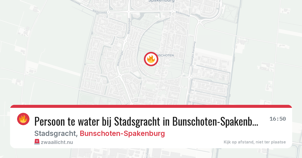 Persoon te water bij Stadsgracht in Bunschoten-Spakenburg — 18 jul 2026