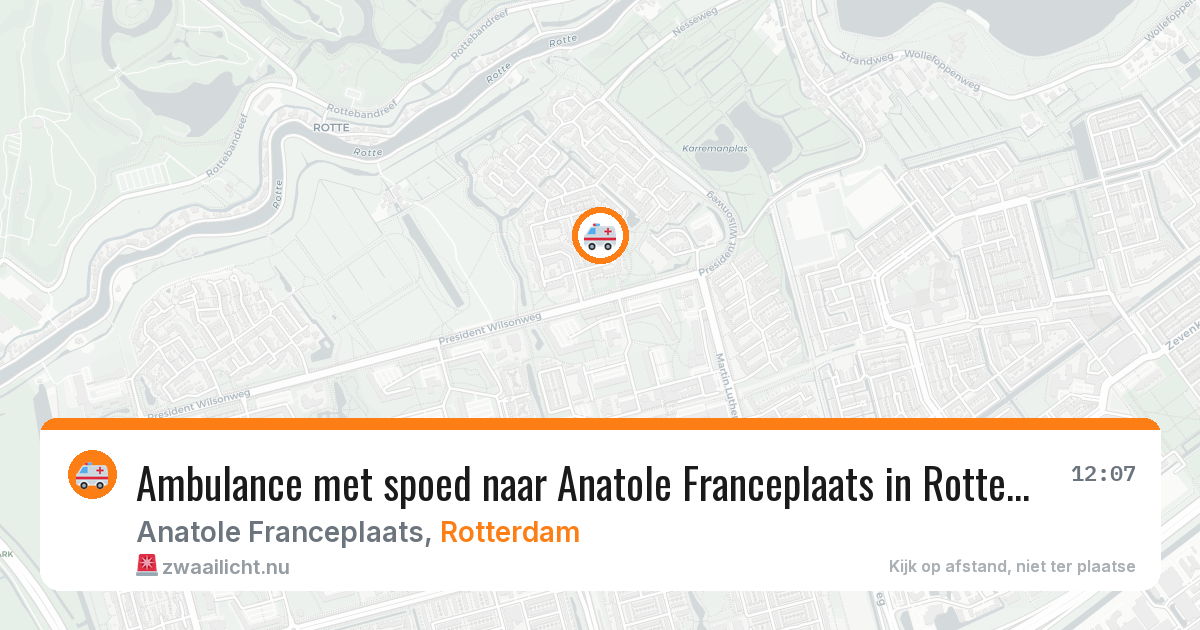 Ambulance met spoed naar Anatole Franceplaats in Rotterdam — 25 mei 2026