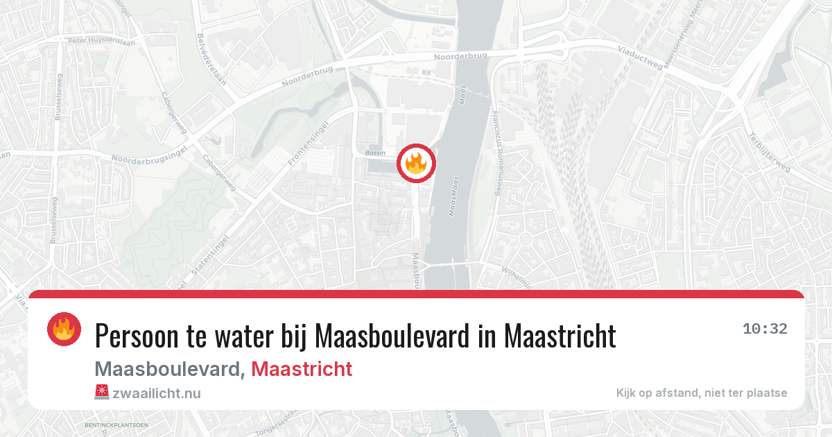 Persoon te water bij Maasboulevard in Maastricht — 8 jun 2026