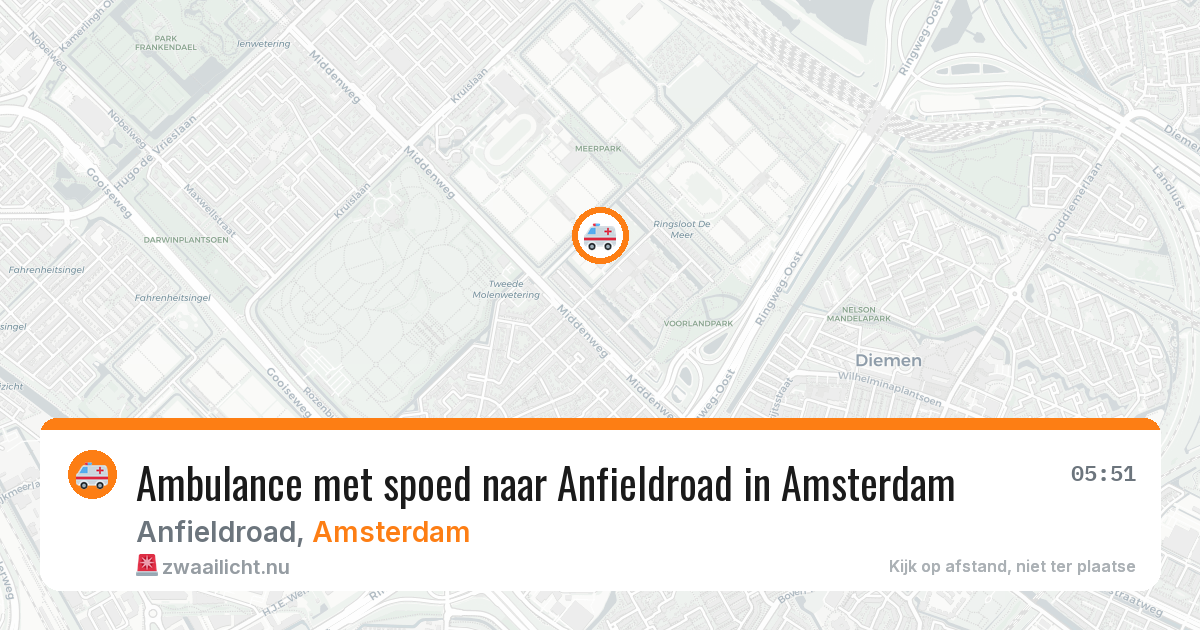 Ambulance met spoed naar Anfieldroad in Amsterdam — 3 mei 2026