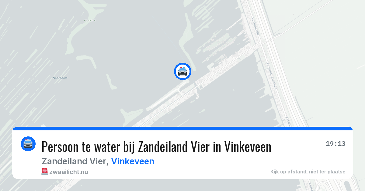 Persoon te water bij Zandeiland Vier in Vinkeveen — 22 jul 2026