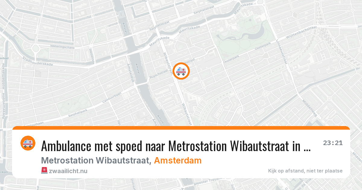 Ambulance met spoed naar Metrostation Wibautstraat in Amsterdam — 4 mei 2026