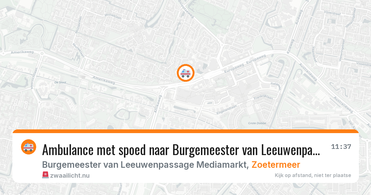 Ambulance met spoed naar Burgemeester van Leeuwenpassage Mediamarkt in Zoetermeer — 13 apr 2026
