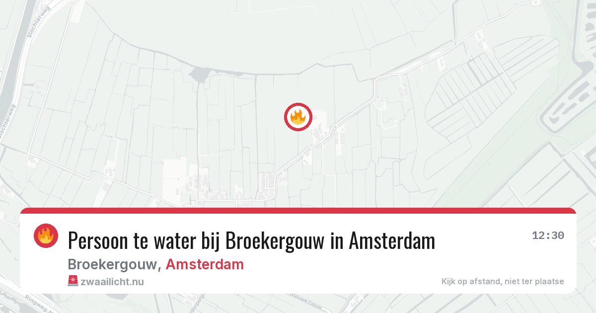 Persoon te water bij Broekergouw in Amsterdam — 12 jul 2026
