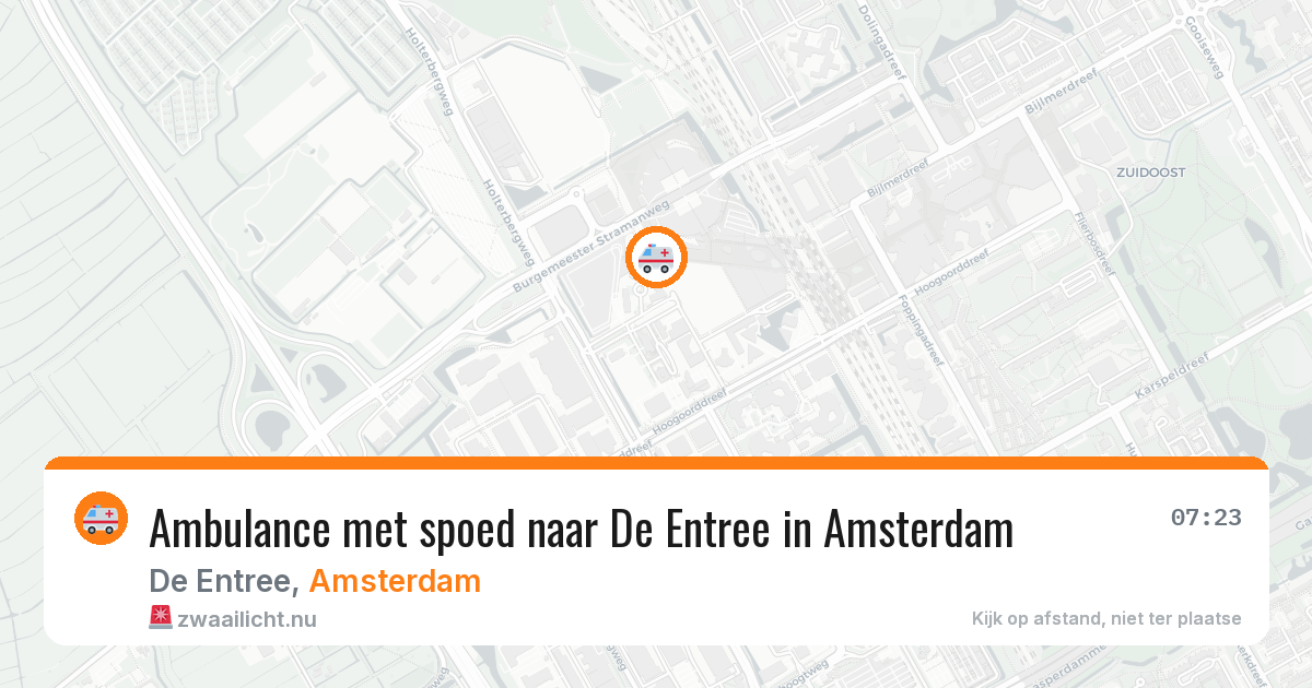 Ambulance met spoed naar De Entree in Amsterdam — 1 jun 2026