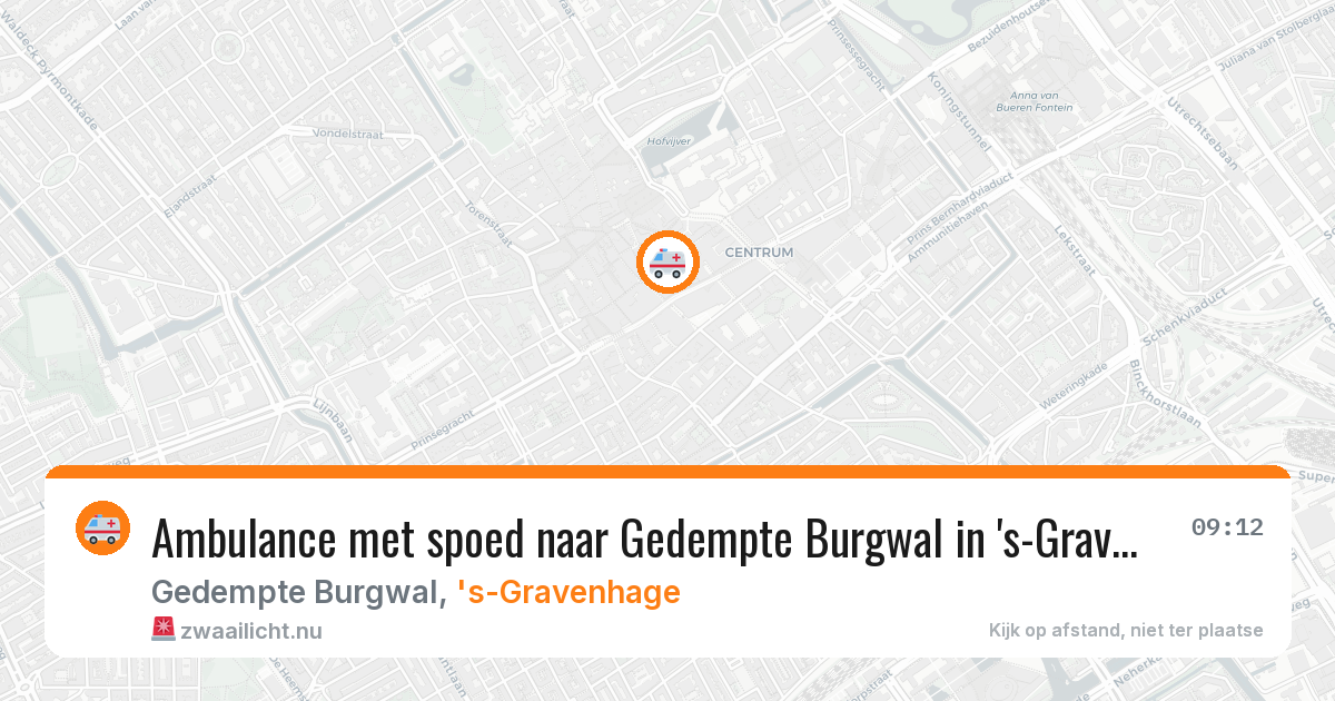 Ambulance met spoed naar Gedempte Burgwal in 's-Gravenhage — 21 mrt 2026