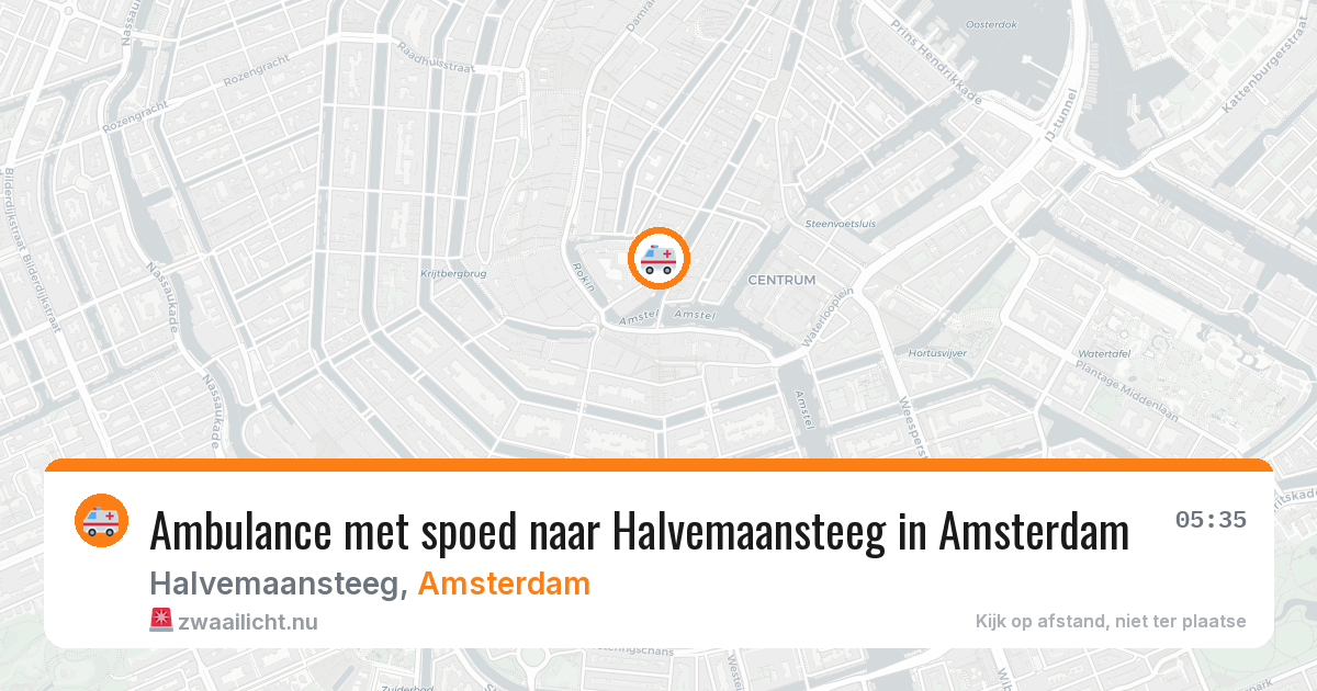 Ambulance met spoed naar Halvemaansteeg in Amsterdam — 17 mei 2026