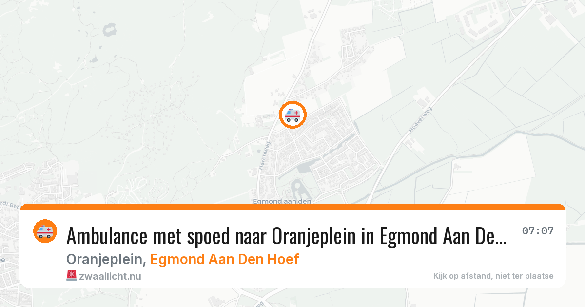 Ambulance met spoed naar Oranjeplein in Egmond Aan Den Hoef — 16 jul 2026