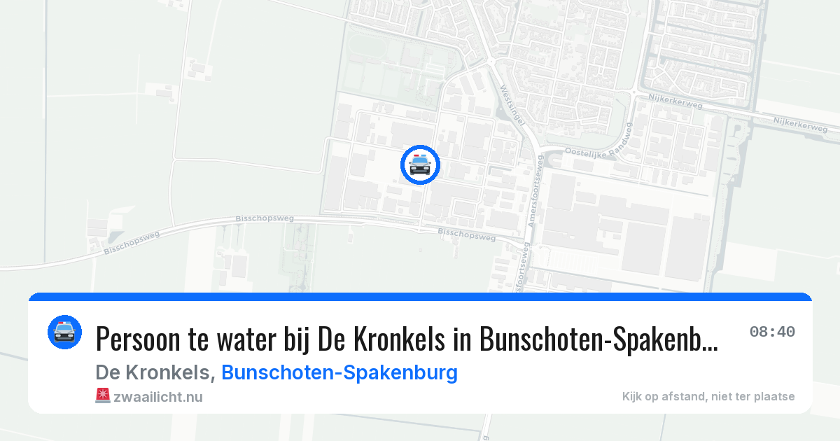 Persoon te water bij De Kronkels in Bunschoten-Spakenburg — 19 mei 2026