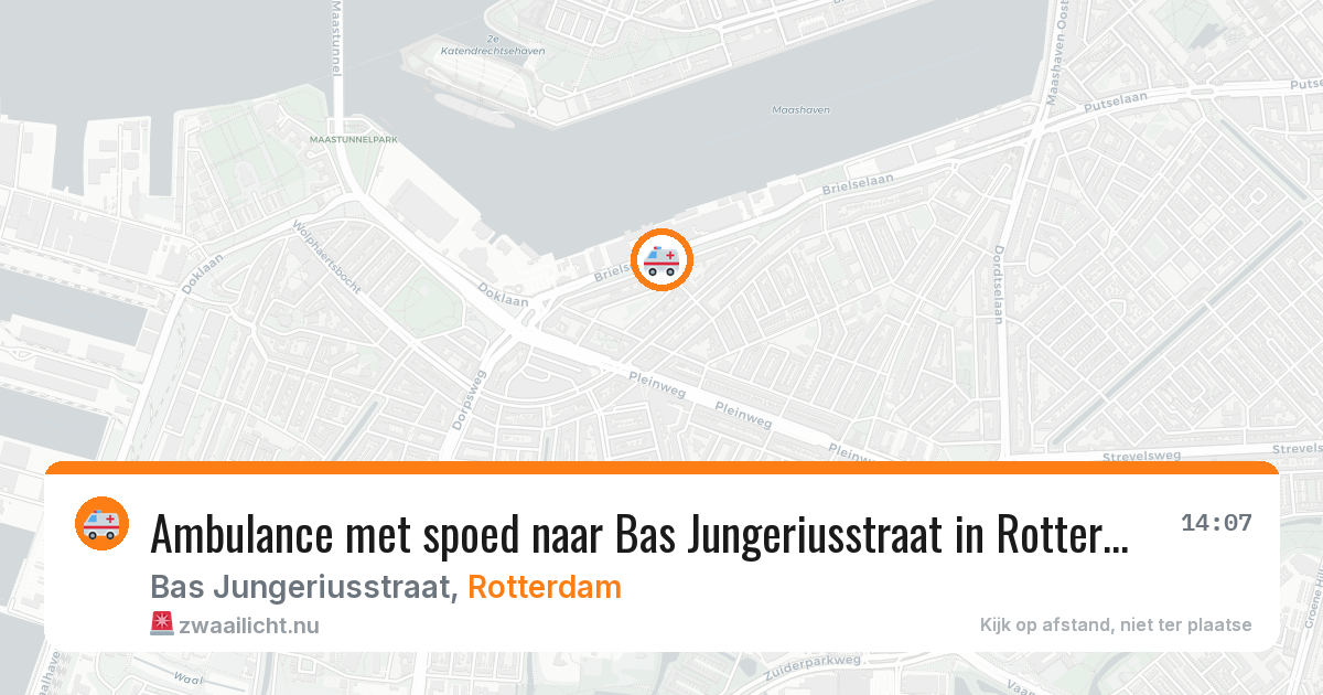 Ambulance met spoed naar Bas Jungeriusstraat in Rotterdam — 4 jun 2026