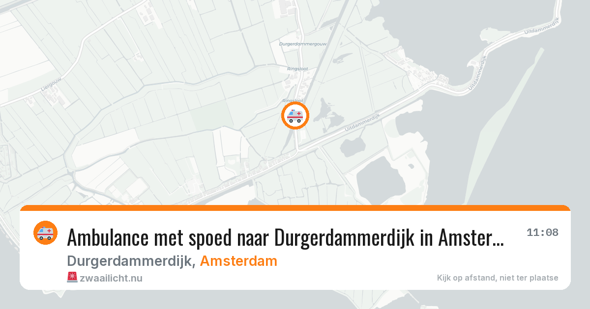 Ambulance met spoed naar Durgerdammerdijk in Amsterdam — 12 jul 2026